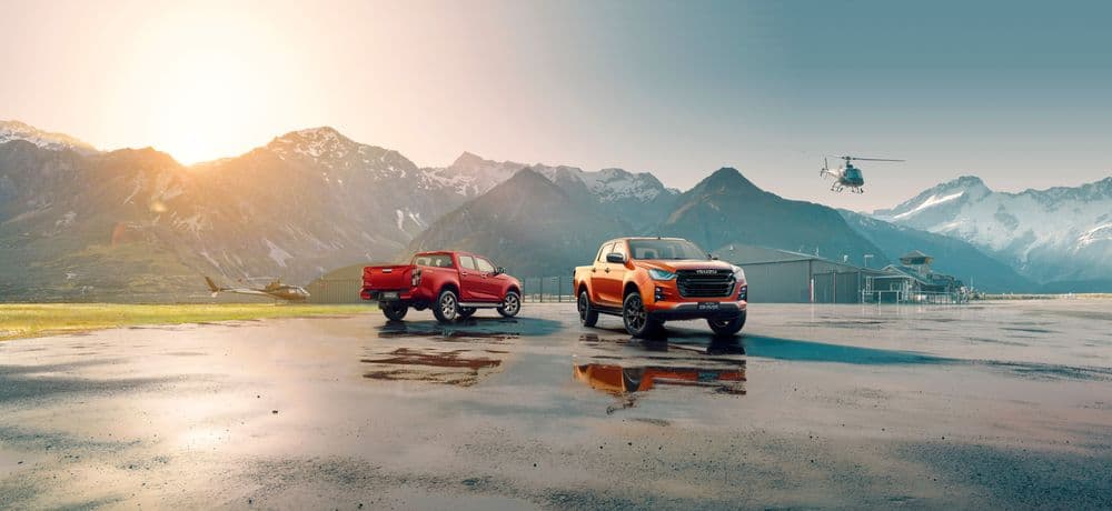23MY ISUZU D-MAX_3_GEXP_LHD_Crew RBD and RBE.jpeg